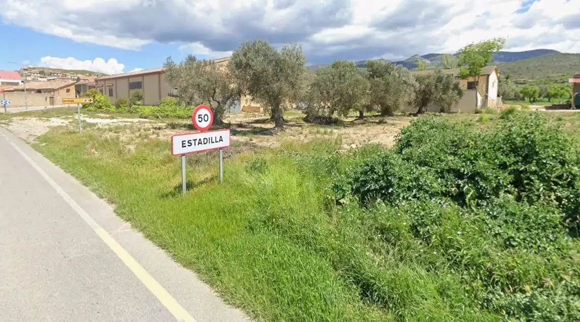Land for sale in Estadilla