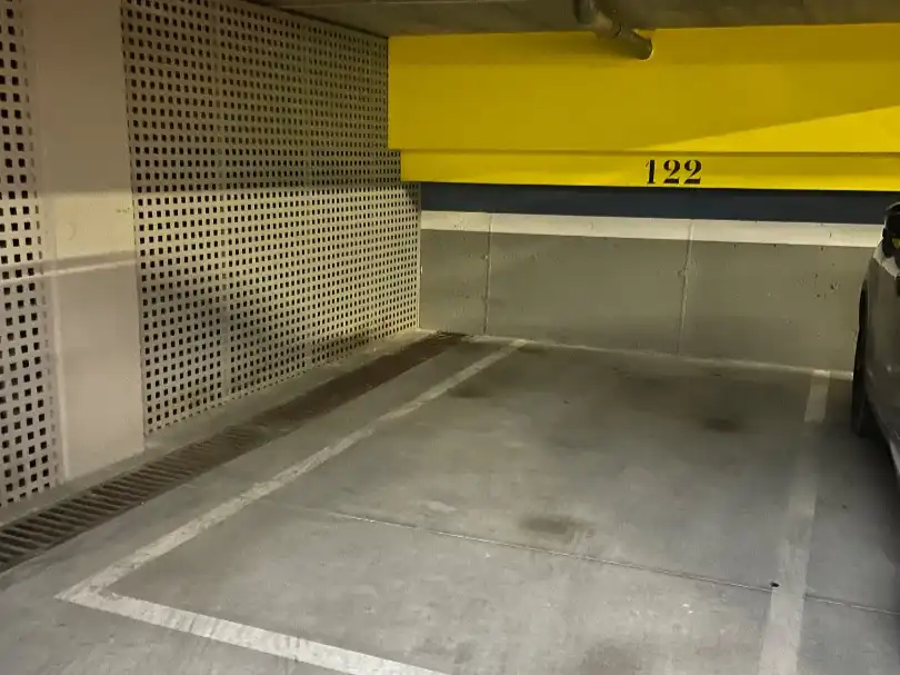 Parking of Garage for rent in Las Rozas de Madrid