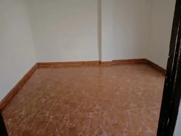 Habitación de Casa adosada en venta en Baños de Rioja
