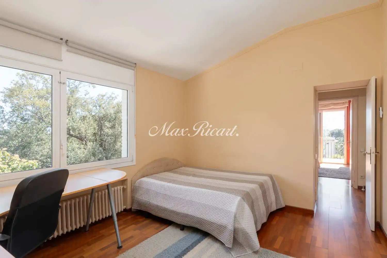 Bedroom of Houses for rent in Barcelona  with Air Conditioner, Heating and Terrace