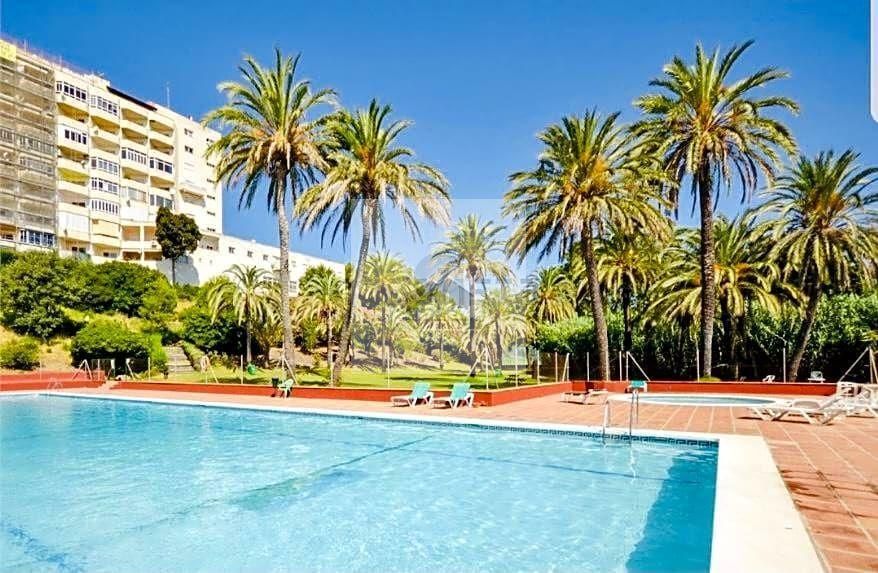 Garaje en venta en Sierra Morena, 8, Las Lomas