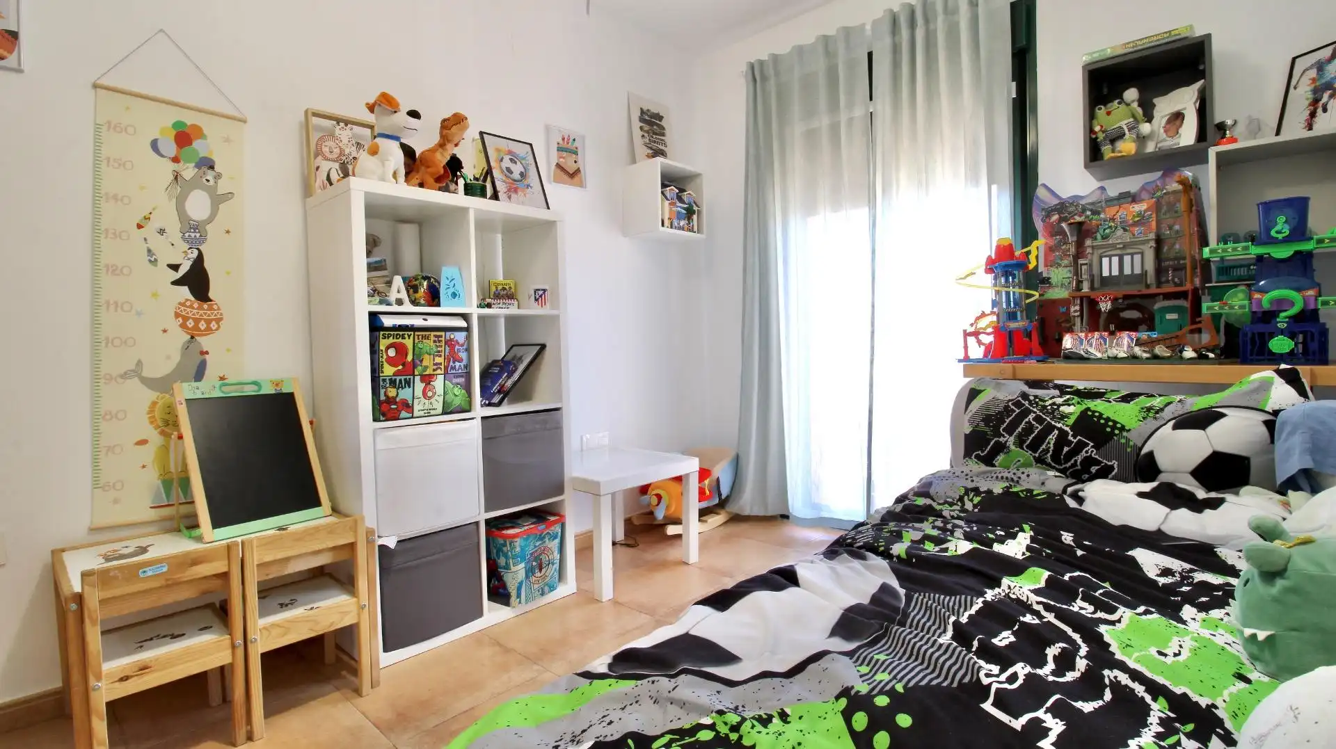 Dormitori de Casa adosada en venda en Alhendín amb Jardí privat i Terrassa