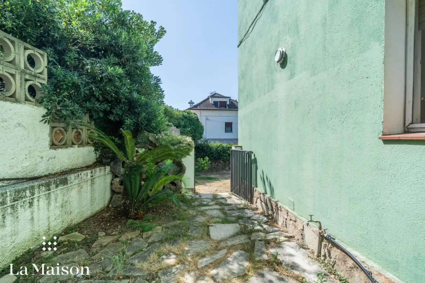 Jardí de Casa o xalet en venda en Arenys de Mar amb Jardí privat, Terrassa i Traster
