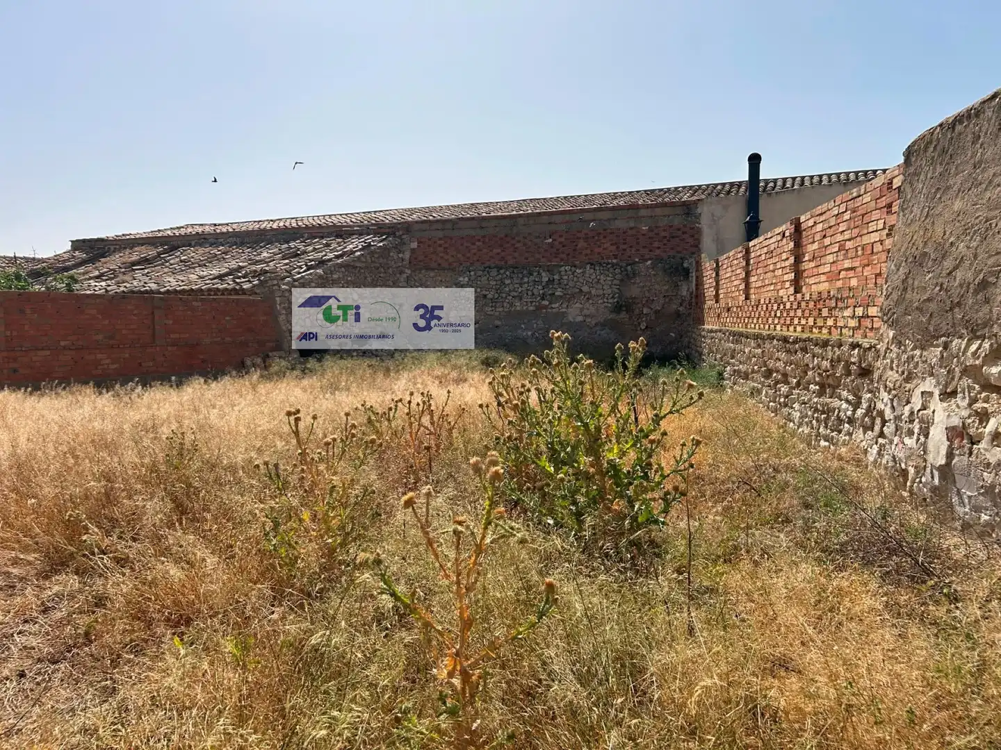 Terreny industrial en venda en Lécera