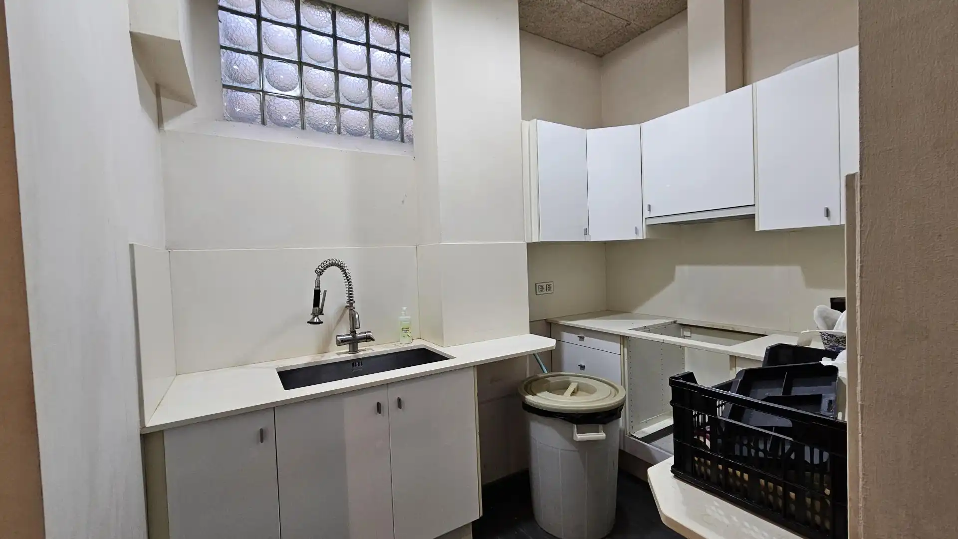Local comercial de lloguer a Sant Pau, imagen 6