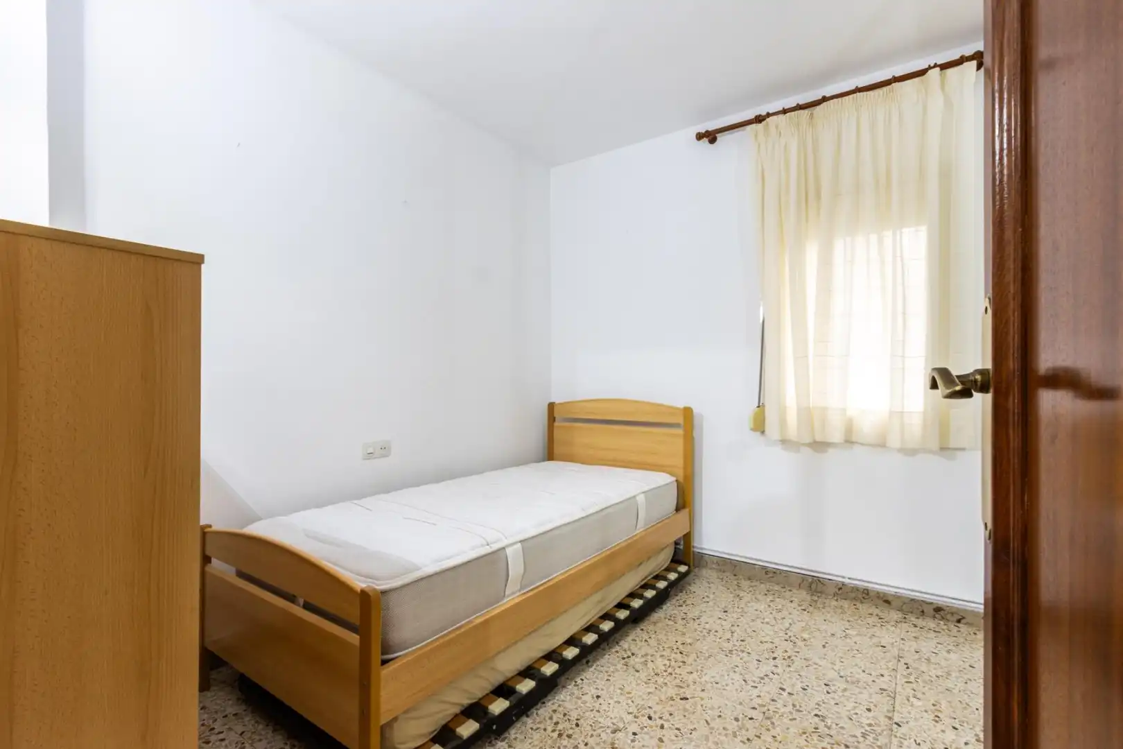 Dormitori de Pis en venda en Castellar del Vallès amb Calefacció i Balcó