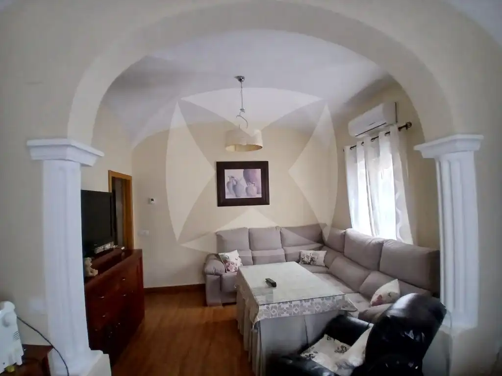 Sala de estar de Casa o chalet en venta en Badajoz con Aire acondicionado, Horno y Microondas