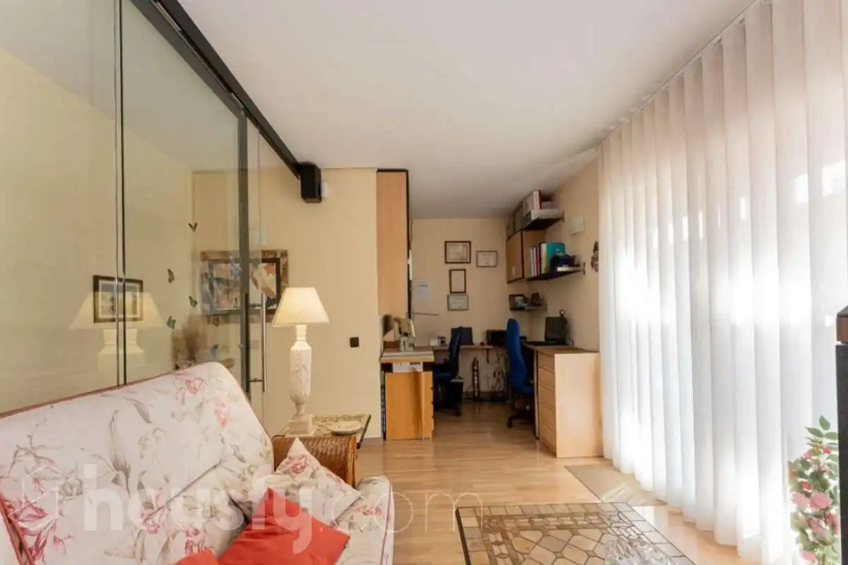 Piso con ascensor en venta en Passatge de Xaloc ., imagen 25