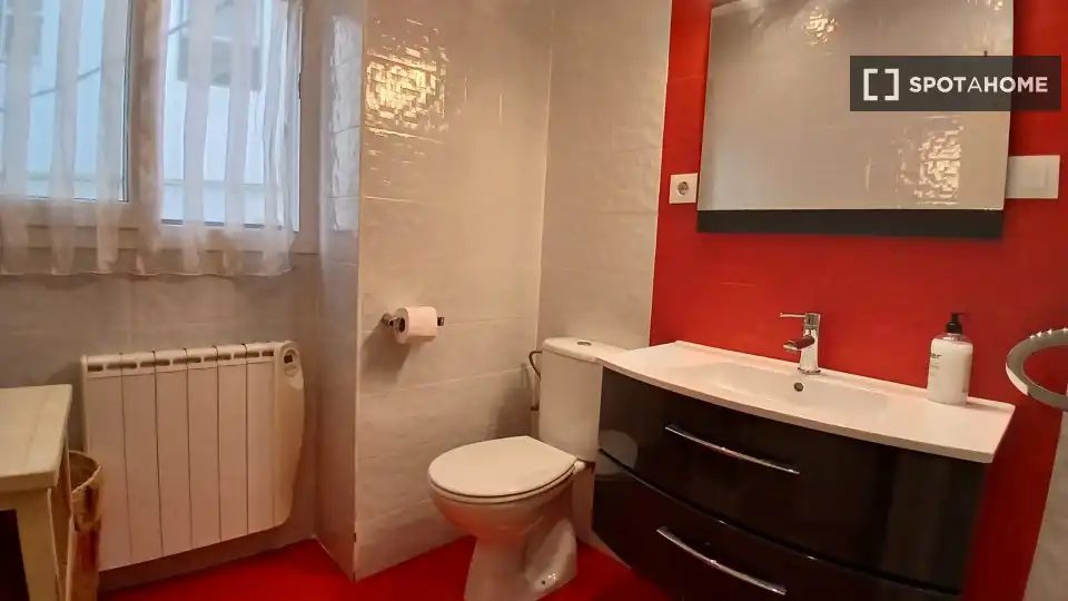 Room in Matiko - Ciudad Jardín