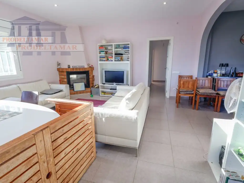 Sala d'estar de Casa o xalet en venda en El Perelló