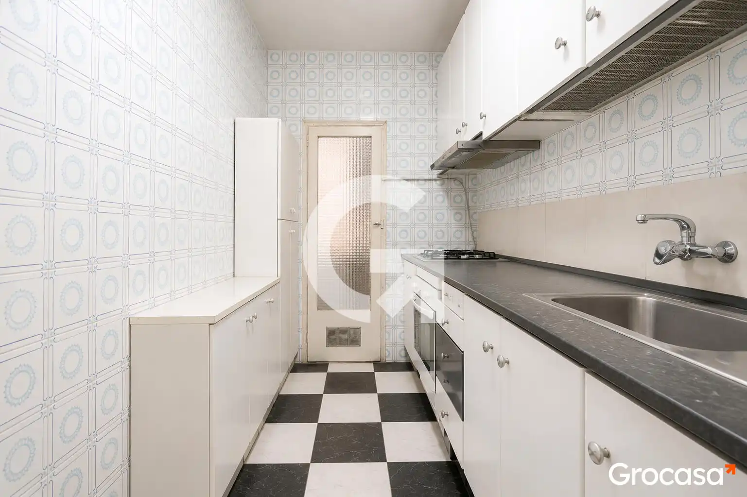 Kitchen of Flat for sale in El Prat de Llobregat  with Air Conditioner and Balcony