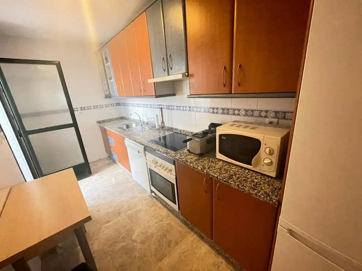Küche von Wohnung zur Miete in Badajoz mit Klimaanlage, Heizung und Terrasse