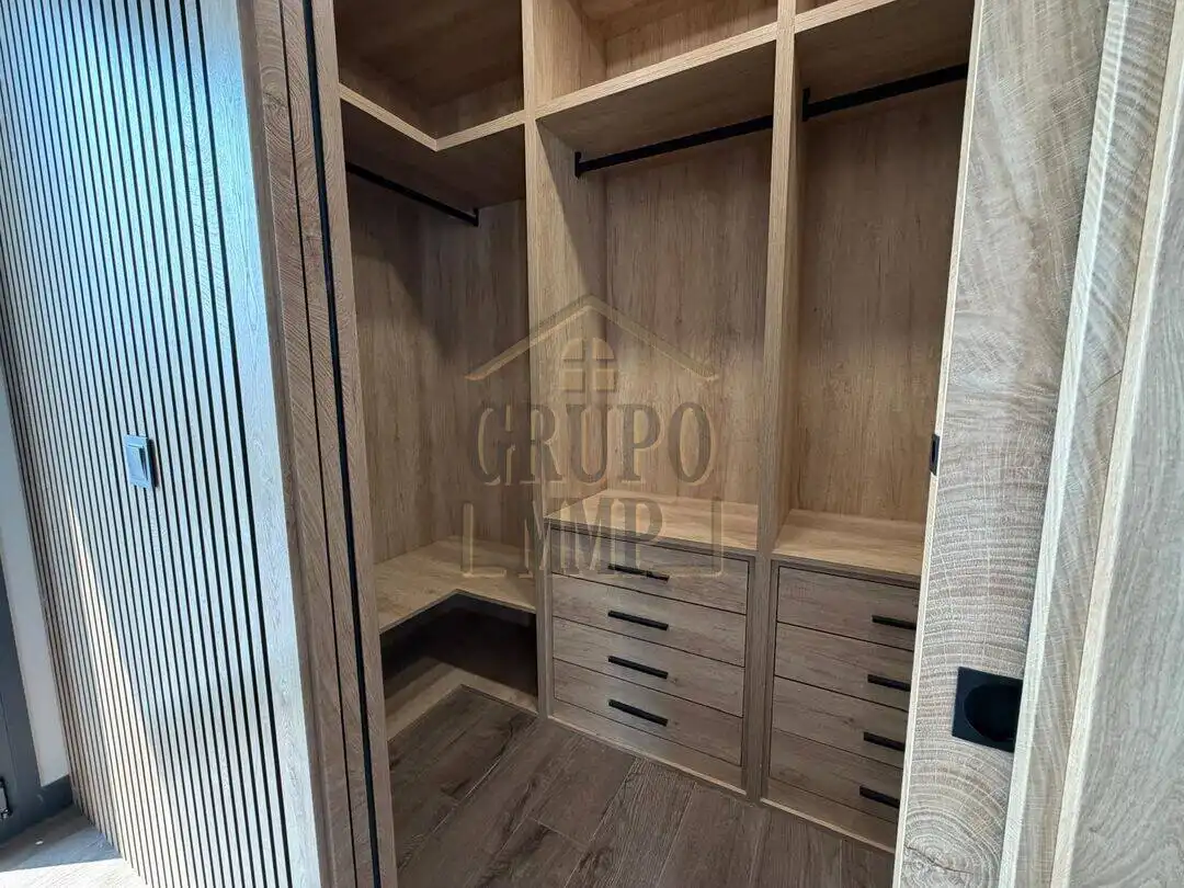 Dormitori de Casa o xalet en venda en Montornés - Las Palmas - El Refugio