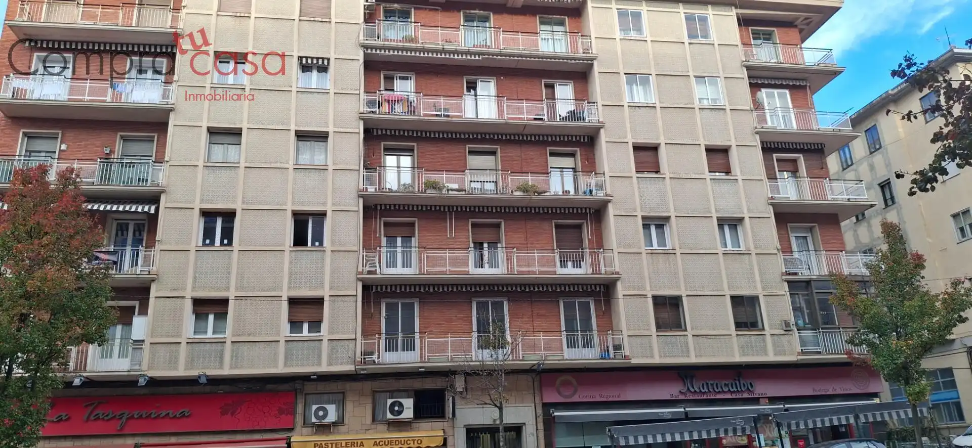 Pis amb ascensor en venda a Paseo de Ezequiel González 25, imagen 2