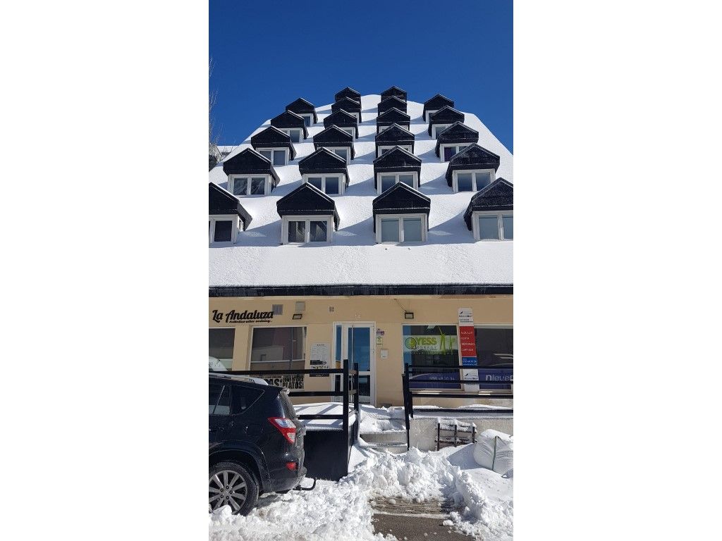 Vista exterior de Apartament en venda en Sierra Nevada