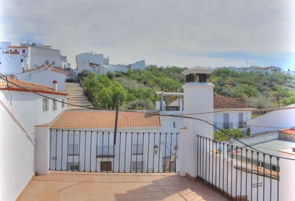 Casa rústica en venta en Riogordo