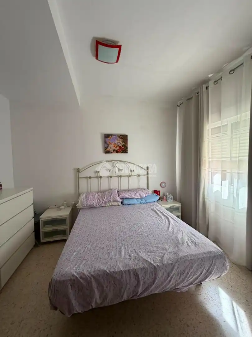 Flat for sale in Salesianos