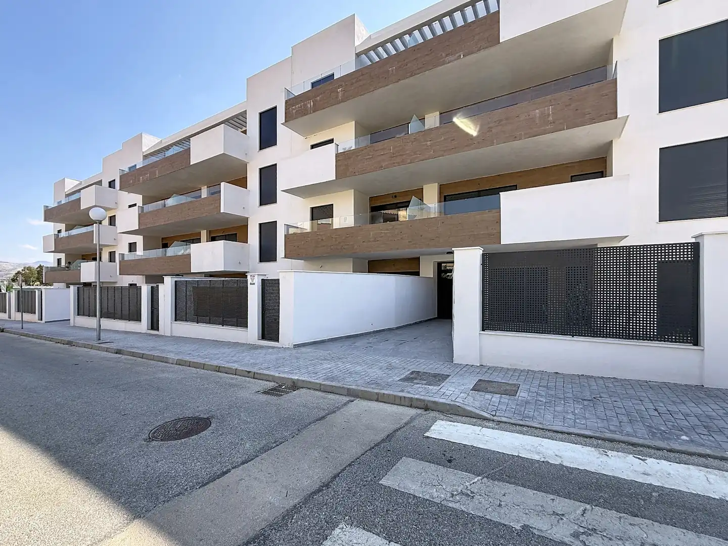 Vista exterior de Piso de alquiler en Cártama con Aire acondicionado, Terraza y Piscina comunitaria