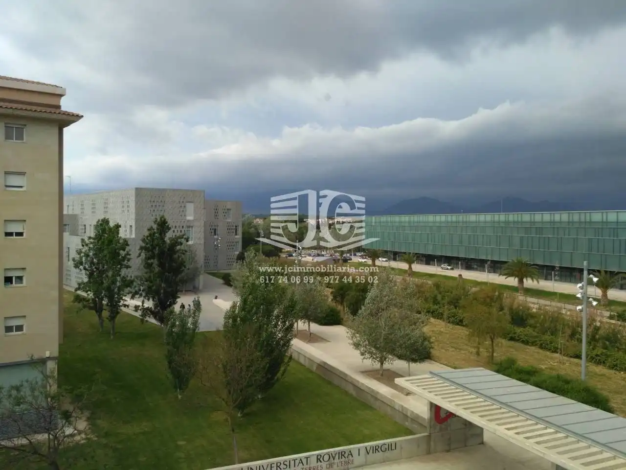 Flat for rent in Avenida REMOLINS, Remolins - Sant Jaume