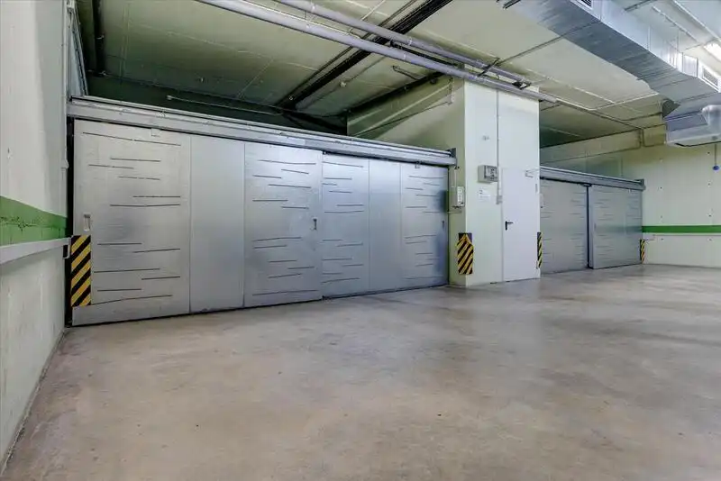 Garaje en venta en CUESTA DE ALDAPETA, Área Romántica