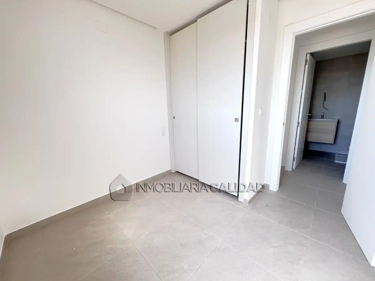 Habitación de Piso en venta en Santa Pola con Calefacción, Trastero y Piscina