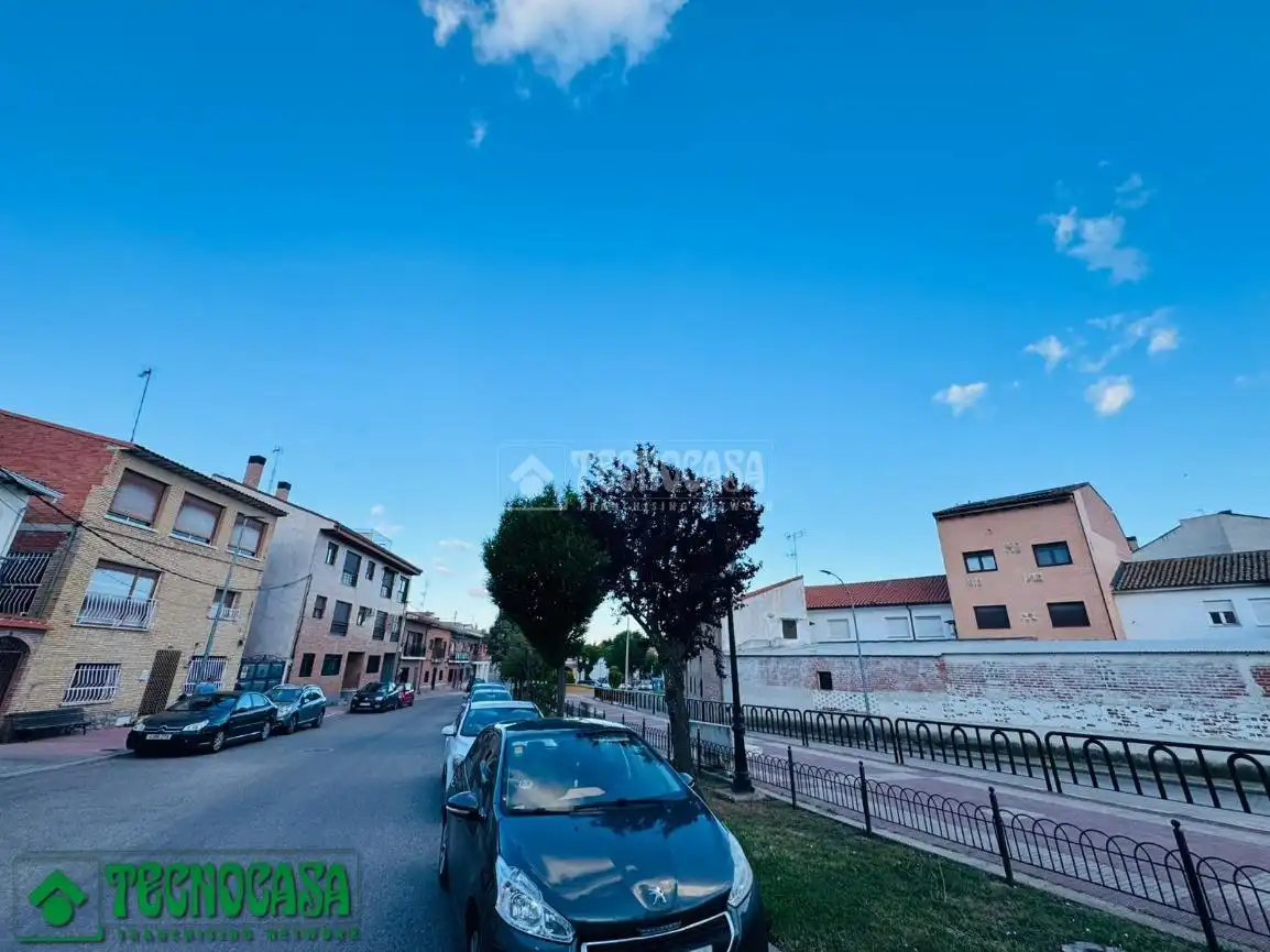 Vista exterior de Estudio en venta en Casarrubios del Monte con Aire acondicionado, Calefacción y Parquet