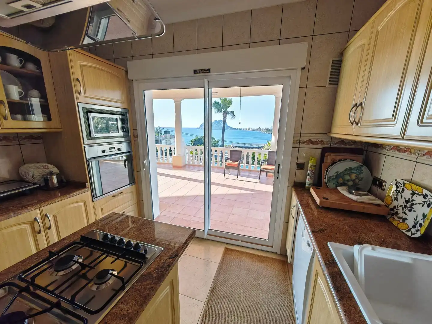 Kitchen of Houses for sale in Moraira