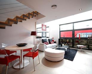 Living room of Study to share in  Madrid Capital  with Air Conditioner and Terrace