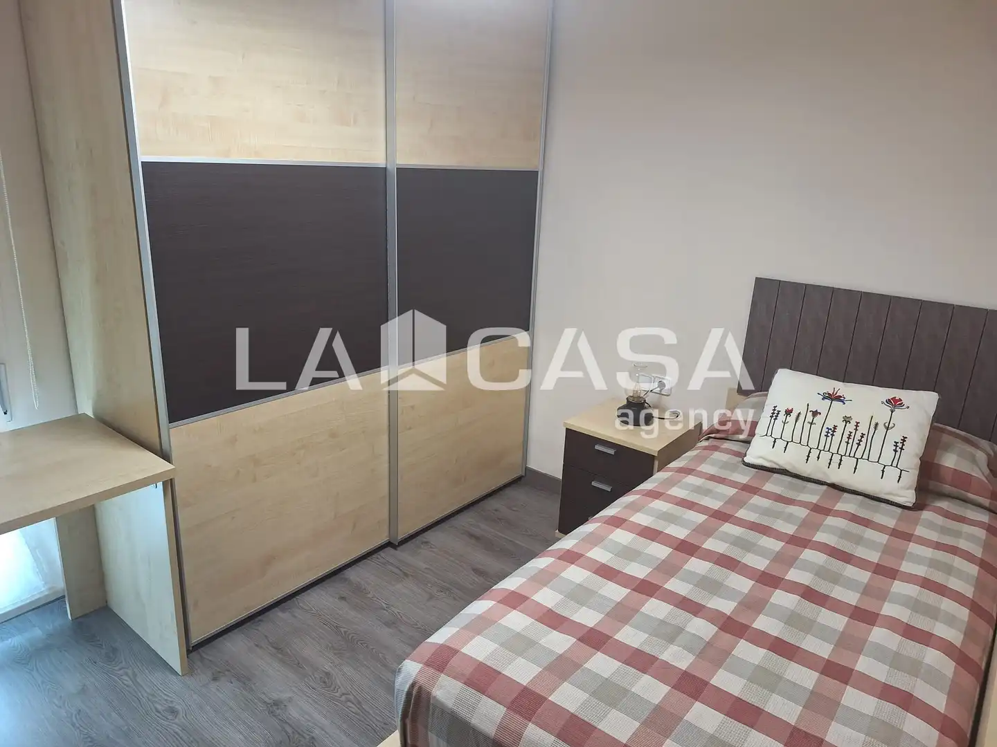 Bedroom of Flat for sale in Santa Coloma de Gramenet  with Heating