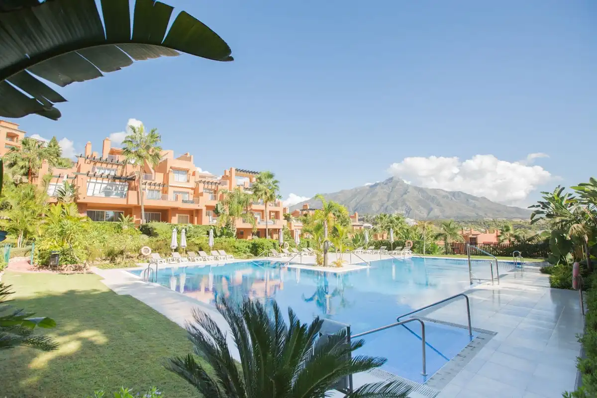 Flat with pool for sale in Marbella - Marbella,Nueva Andalucia,Avenida del Prado, imagen 2