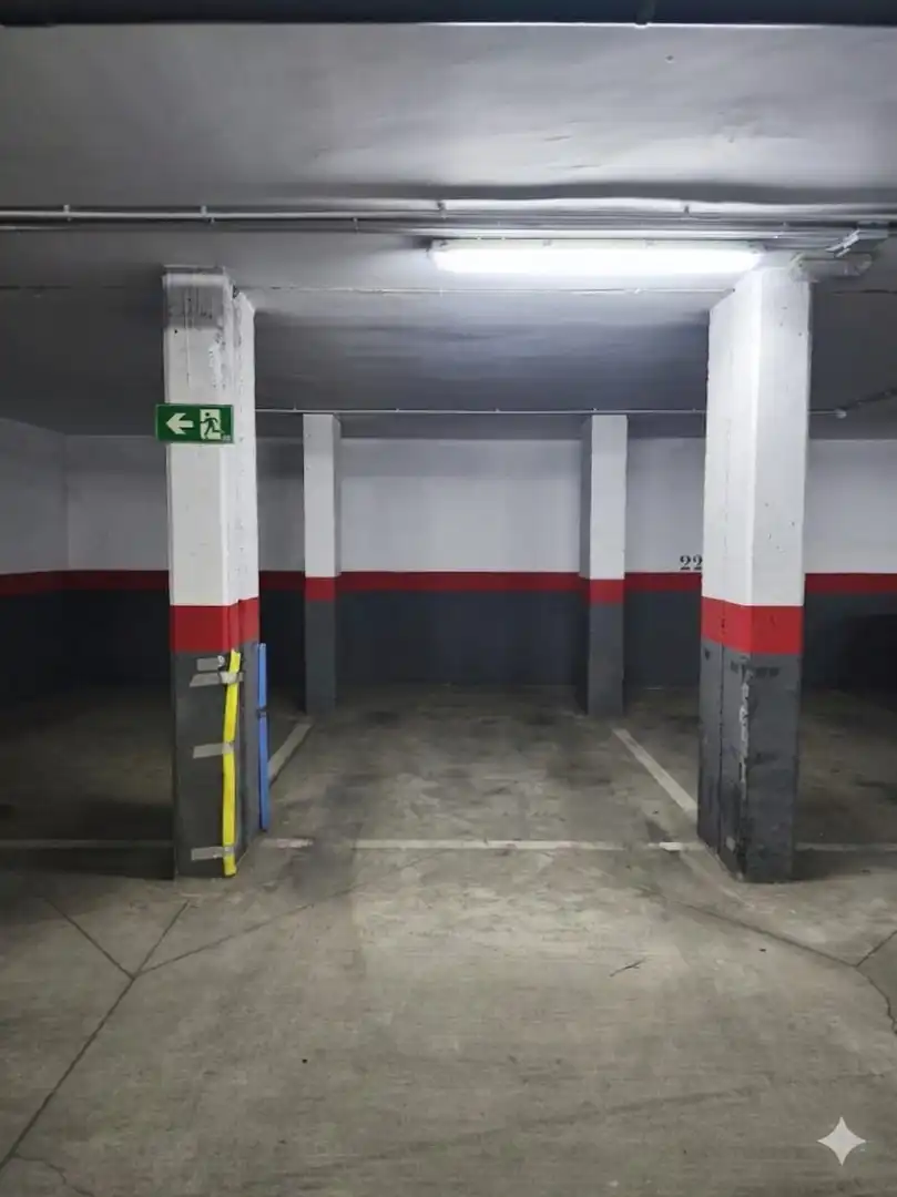 Parking de Piso en venta en Ciudad Real con Aire acondicionado, Calefacción y Amueblado