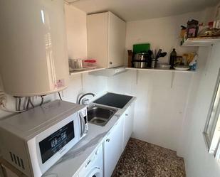 Cuina de Pis per a compartir en  Madrid Capital amb Aire condicionat, Calefacció i Terrassa