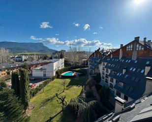 Exterior view of Apartment for sale in Jaca  with Heating, Storage room and Furnished