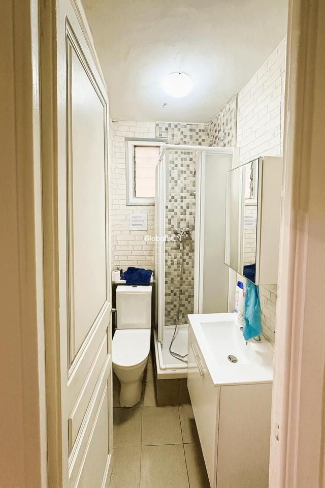 Flat for sale in Carrer de Sant Vicenç, El Raval, Ciutat Vella