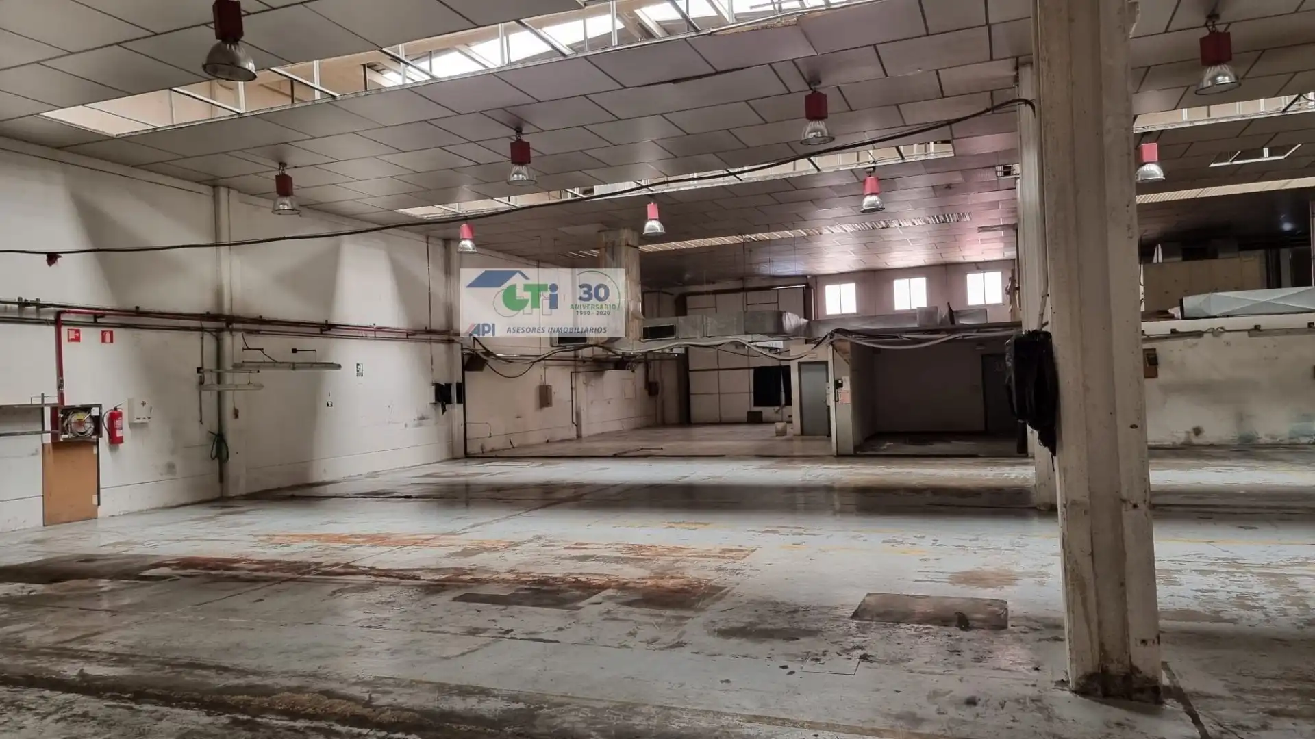 Fabrikhallen zum Verkauf in Zaragoza