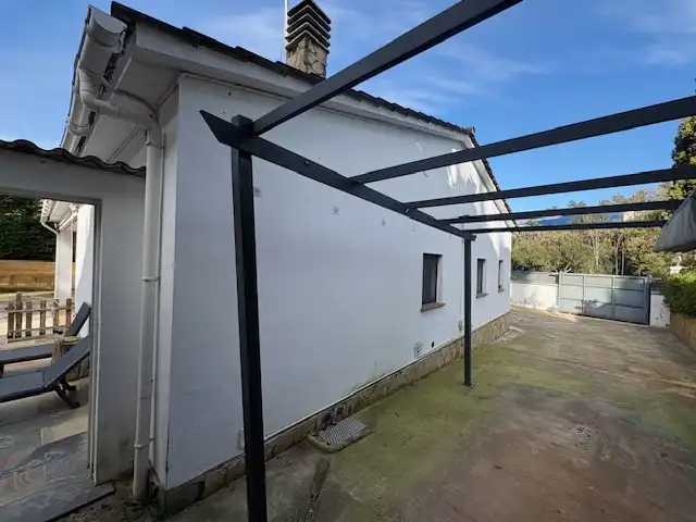 Casa amb piscina en venda a Carrer Comajuliana, imagen 25
