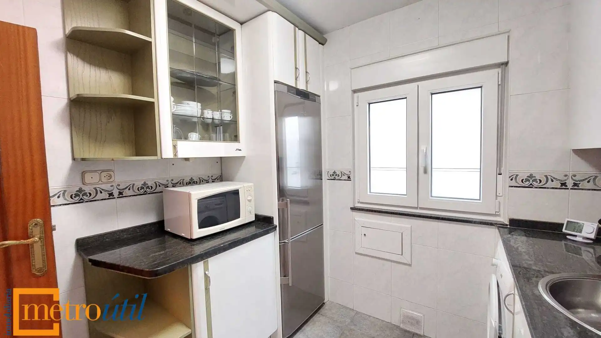Kitchen of Flat for rent in Salamanca  with Heating and Furnished