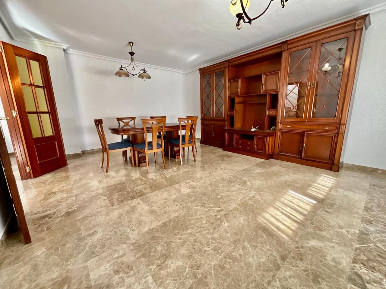 Dining room of Single-family semi-detached for sale in Cuenca Capital  with Heating, Private garden and Storage room