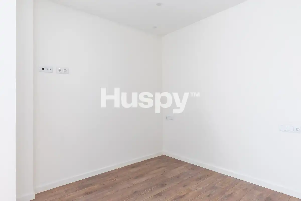 Habitación de Piso en venta en Pobles del Sud