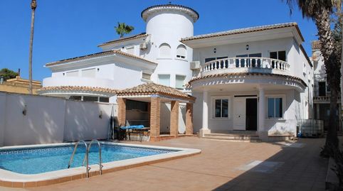 GRAN CHALET INDEPENDIENTE EN VISTABELLA JACARILLA 6 HAB, 4 BAÑOS