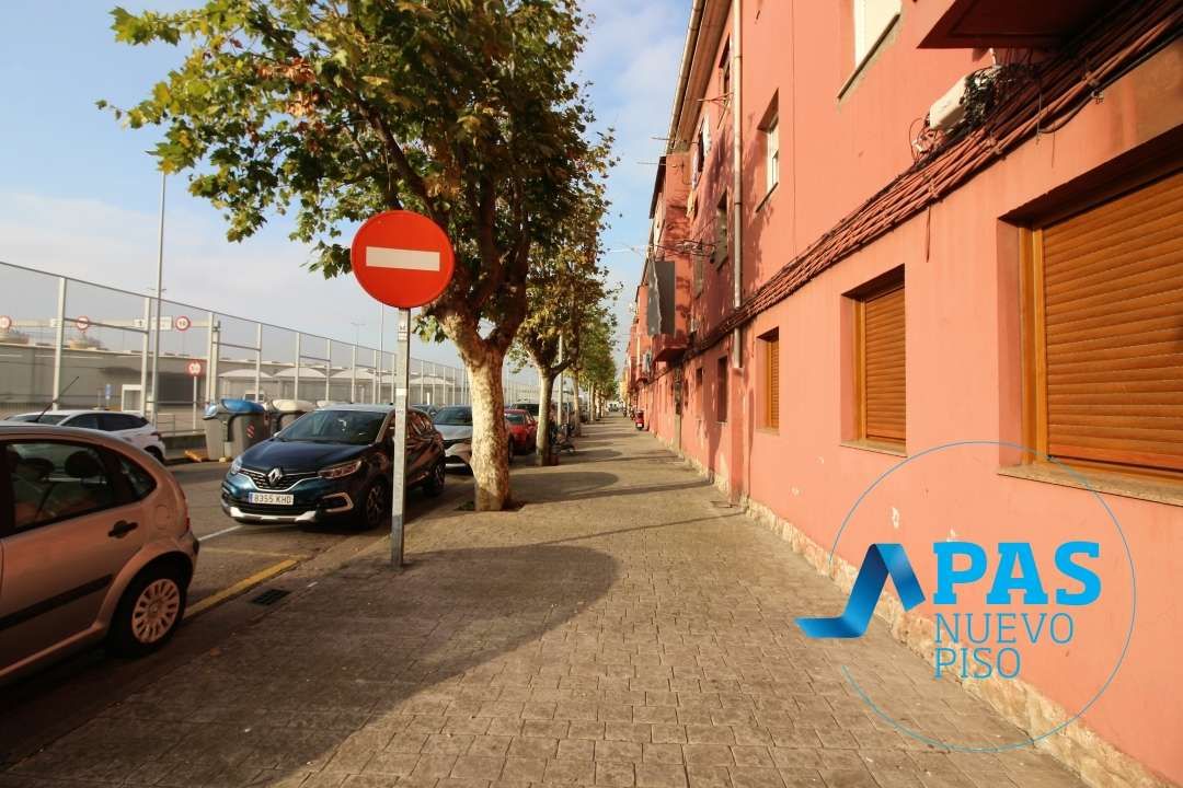 Vista exterior de Pis en venda en Santander