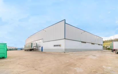 Exterior view of Industrial buildings for sale in Orkoien