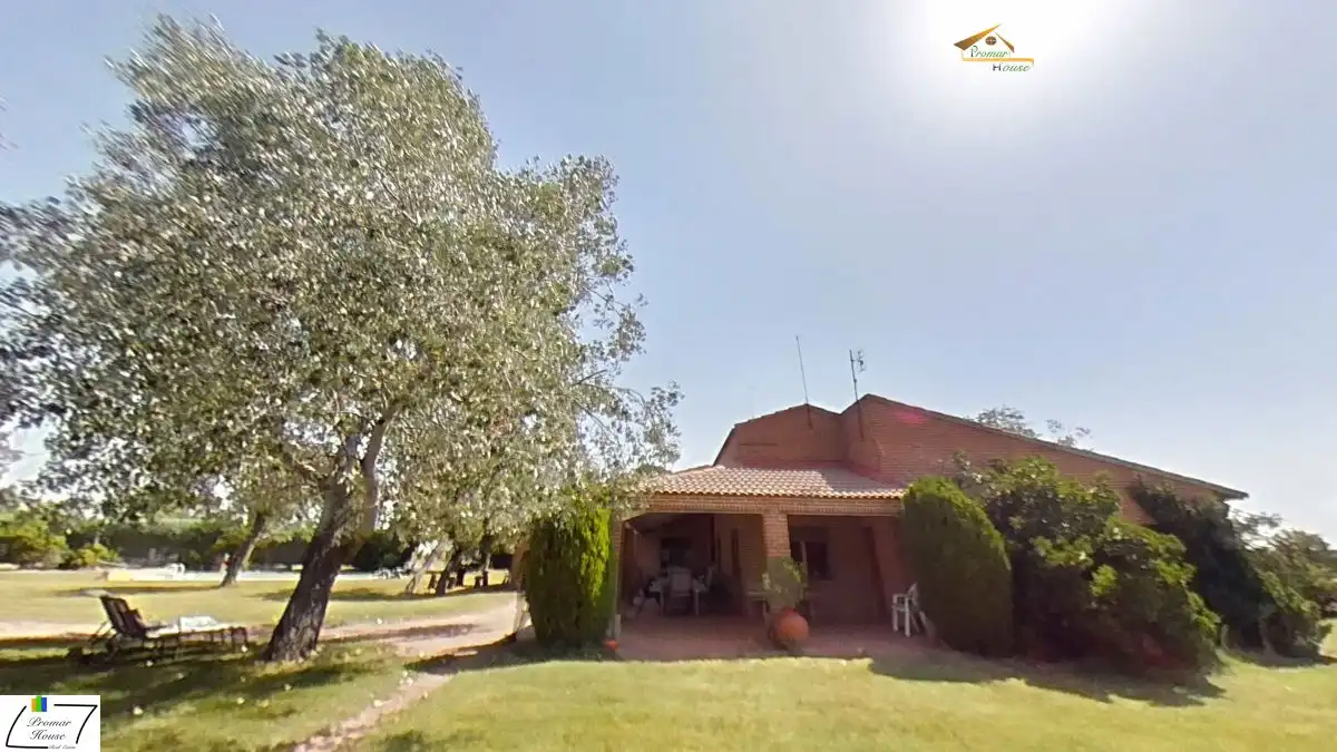 Jardín de Casa o chalet en venta en Muñogrande con Calefacción, Jardín privado y Trastero