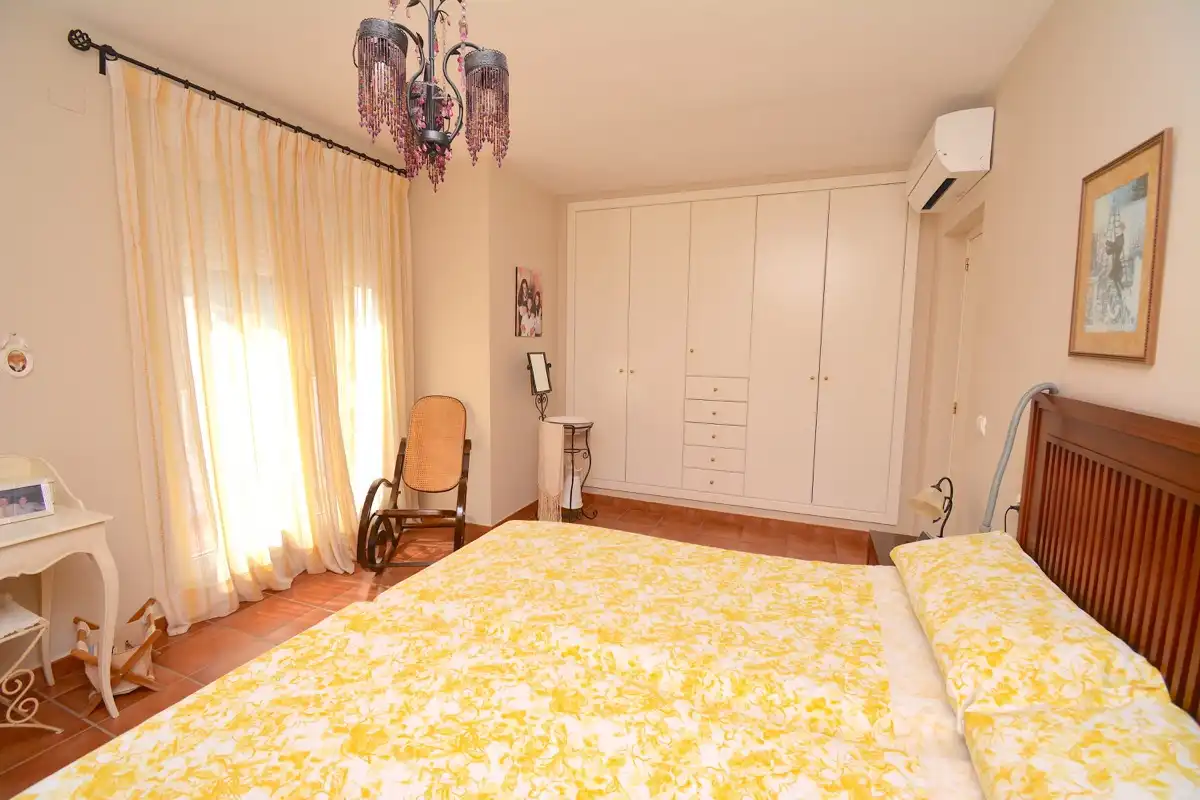 Habitación de Casa o chalet en venta en Dénia con Aire acondicionado, Calefacción y Jardín privado