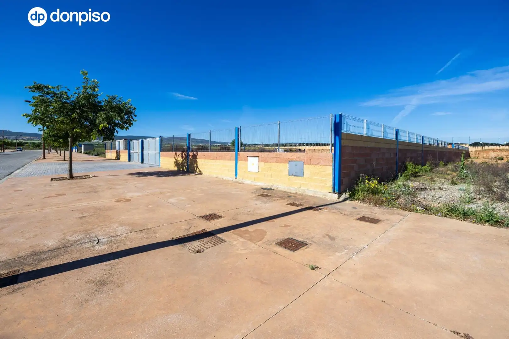 Parkplatz von Fabrik Grundstücke zum Verkauf in Escúzar