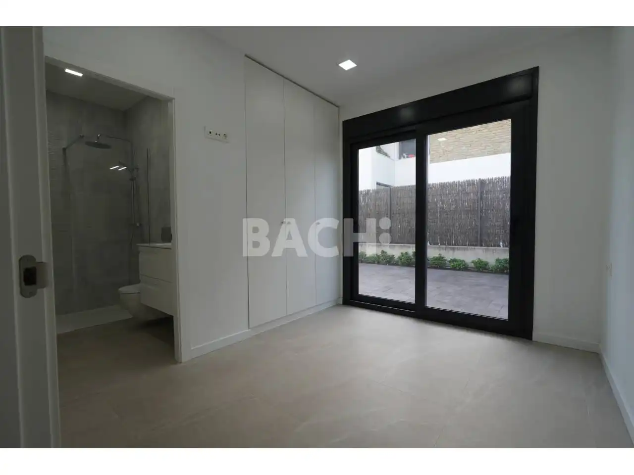 Casa con jardín en venta en Calle til·ler, imagen 28