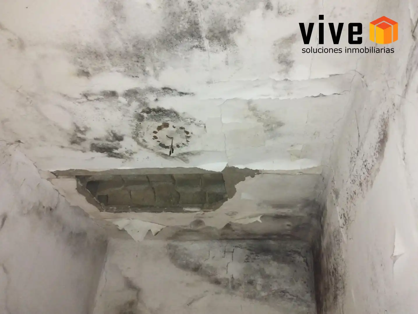 Baño de Casa adosada en venta en Bormujos