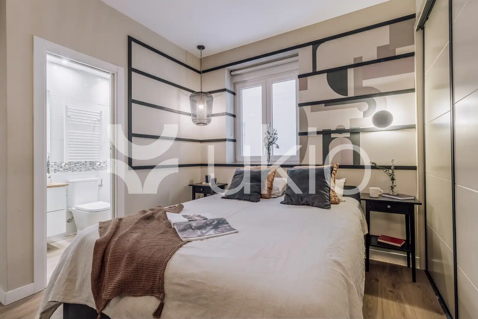 Schlafzimmer von Wohnungen zur Miete in Madrid mit Klimaanlage, Heizung und Terrasse