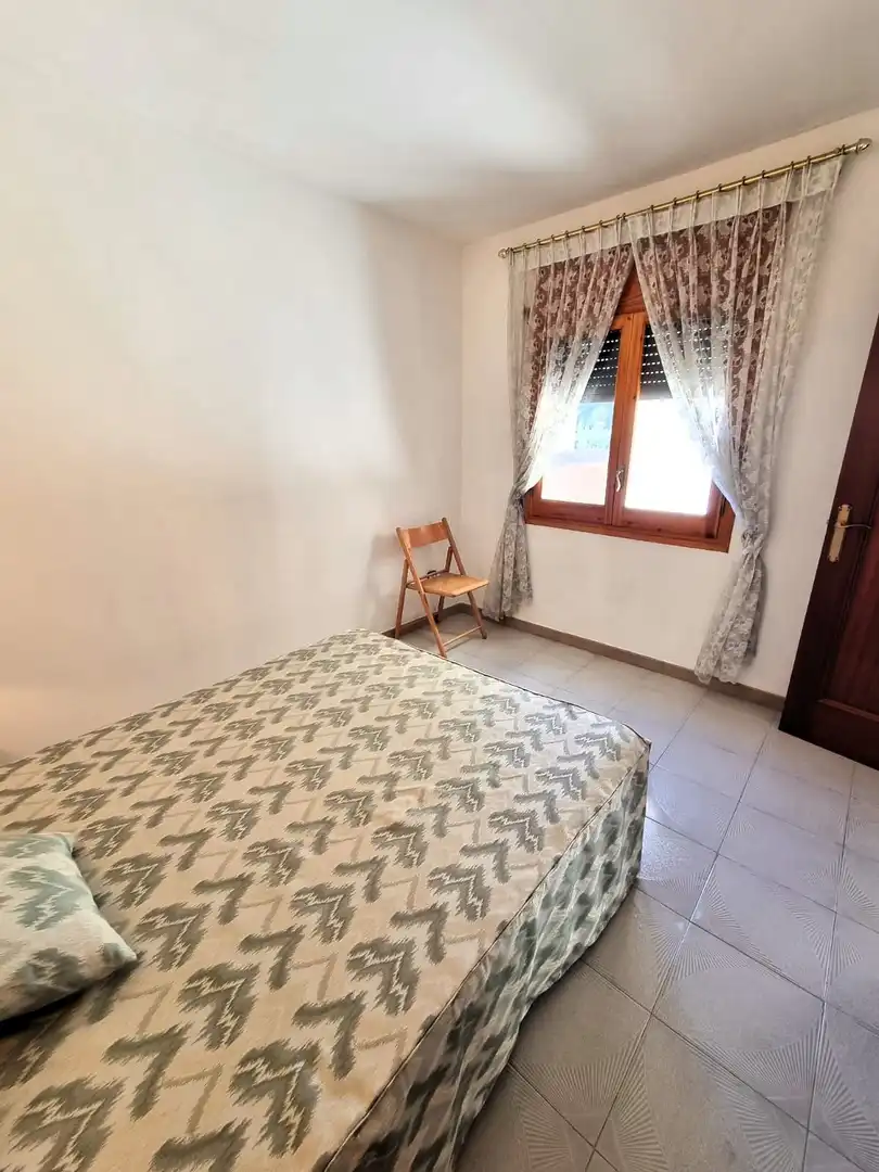 Habitación de Piso en venta en Ginestar con Calefacción