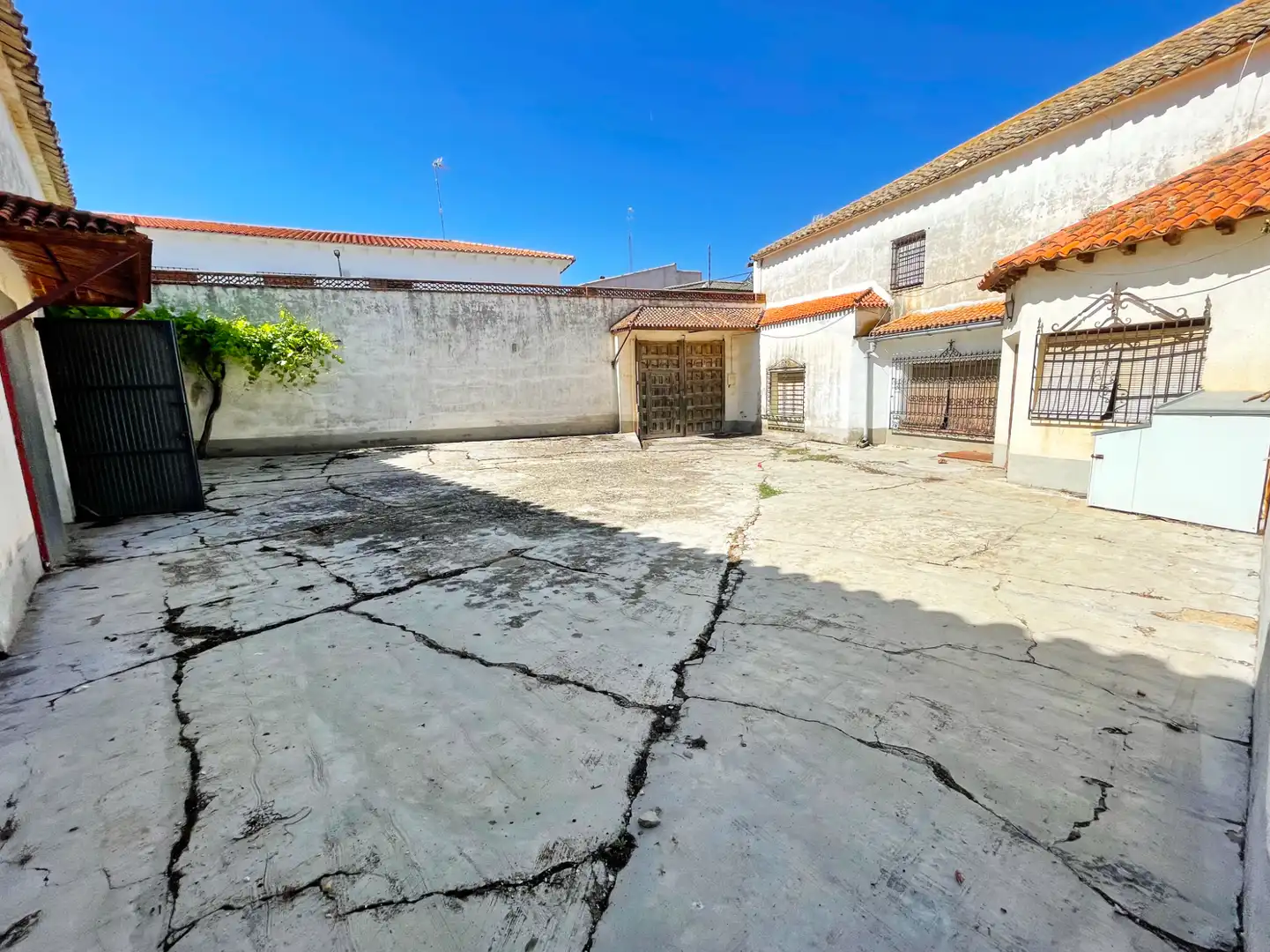 Exterior view of Houses for sale in Santa María de los Llanos  with Heating, Private garden and Terrace